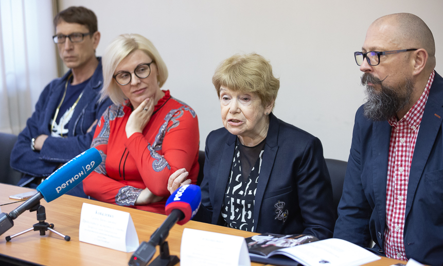 Владимир Хрущёв, Анжелика Гурская, Галина Коваленко и Андрей Тимошенко.